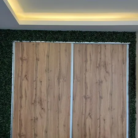 Square Vanilla Boutique Skopje